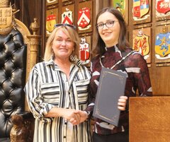 Graduation Day at the Mansion House